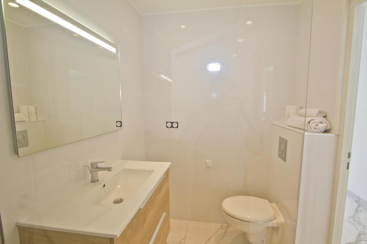 Appartement Luxury Sea Front Promenade Nice